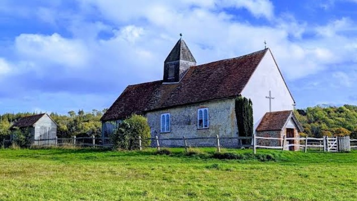 Old Idsworth church